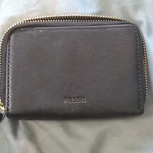 Fossil wallet